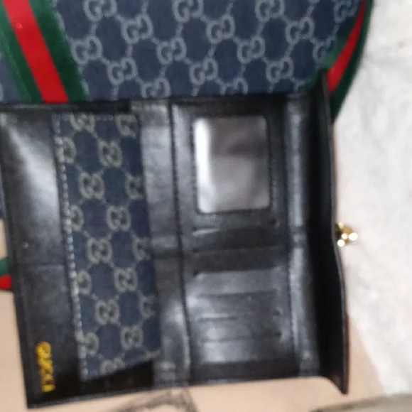 Gucci Blue Denim Shoulder Bag with Cherry Lime Strap Webbing - Picture 13 of 15